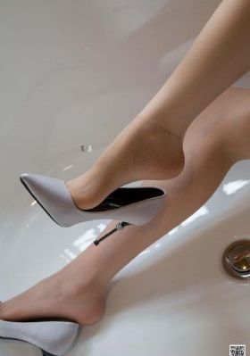 91轻吻系列国产在线_最近手机神马在线观看