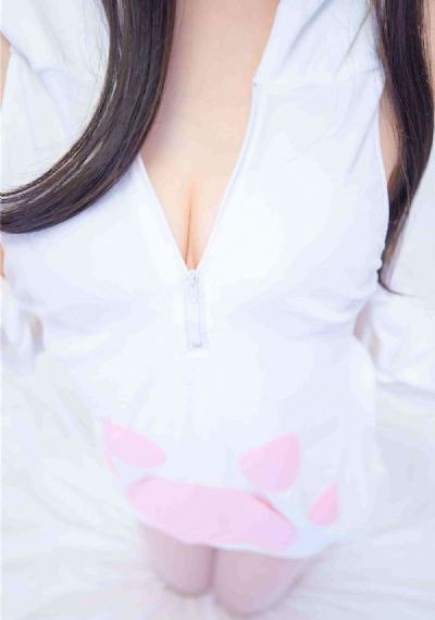 骚气白衣少妇道具自慰秀_HD高清国语版在线观看免费