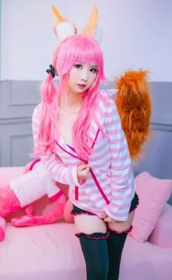 欧美牲交aⅴ人妖_清晰成长在线视频免费观看