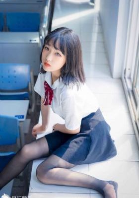 国产大尺度吃奶无遮无挡_HD国语西瓜视频在线观看