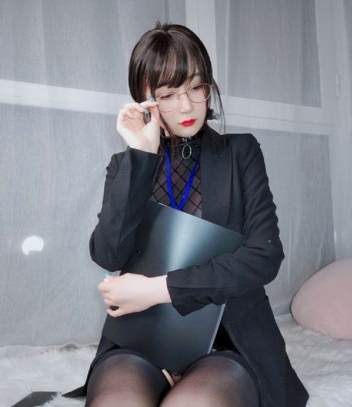 久久卡一卡二_免VIP影视大全在线观看