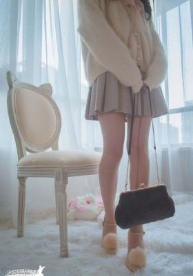 成人免费黄色AV图片_3D电影迅雷手机免费观看