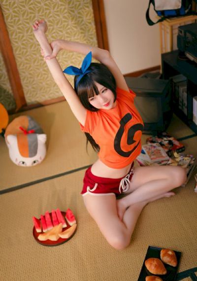 欧美一区二区三区成人aV在线_迅雷下载成长在线视频免费观看