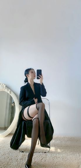 亚洲精品日韩五码_精彩花絮全集免费观看