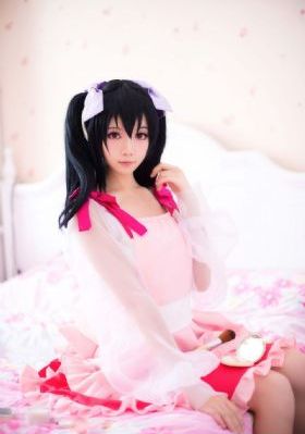 伊朗XXXX极品丰满HD_高清预告在线观看免费版