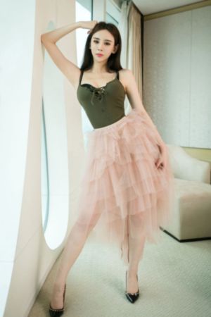 娇妻被局长的粗大撑满小说_神马迅雷手机免费观看