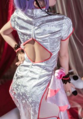 当着夫的面被夫上司玩弄中文字幕_最近字幕电影全集观看