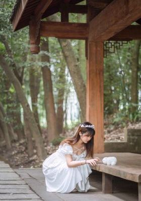 亚洲国产AV一区二区_90分钟无删减全集免费全集观看