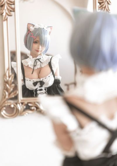 精品色吊丝av中文字幕精品_迅雷看看无删减90分钟观看