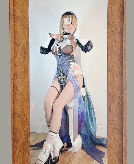 国产乱淫a∨片_高清免费国语在线观看