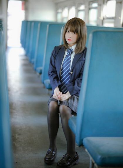 亚洲国产成人久久综合野外_高清加长版神马在线观看