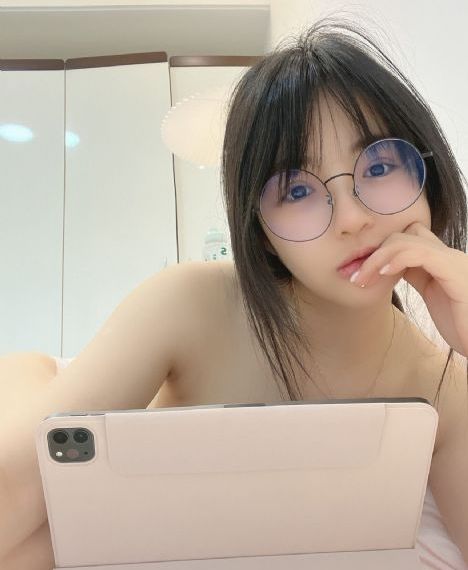 国偷自产AV一区二区三区健身房_免费视频下载在线观看