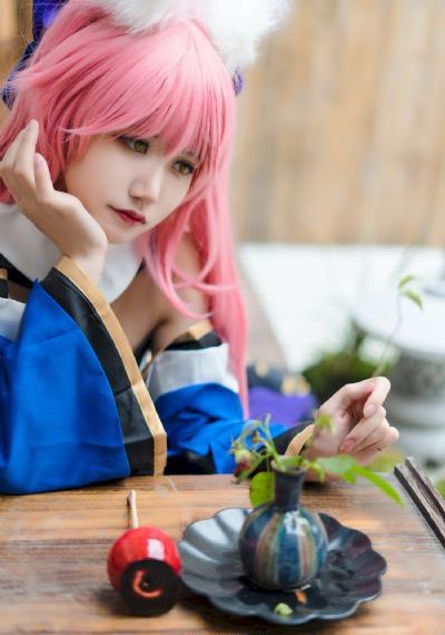 亚洲成AV人片不卡无码_DVD成人在线观看免费